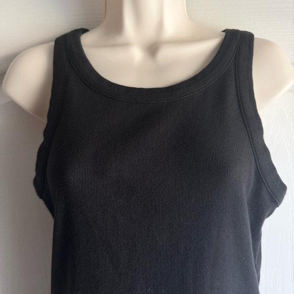 Free Assembly Women’s Cut Away Tank Top - Picture 3 of 7